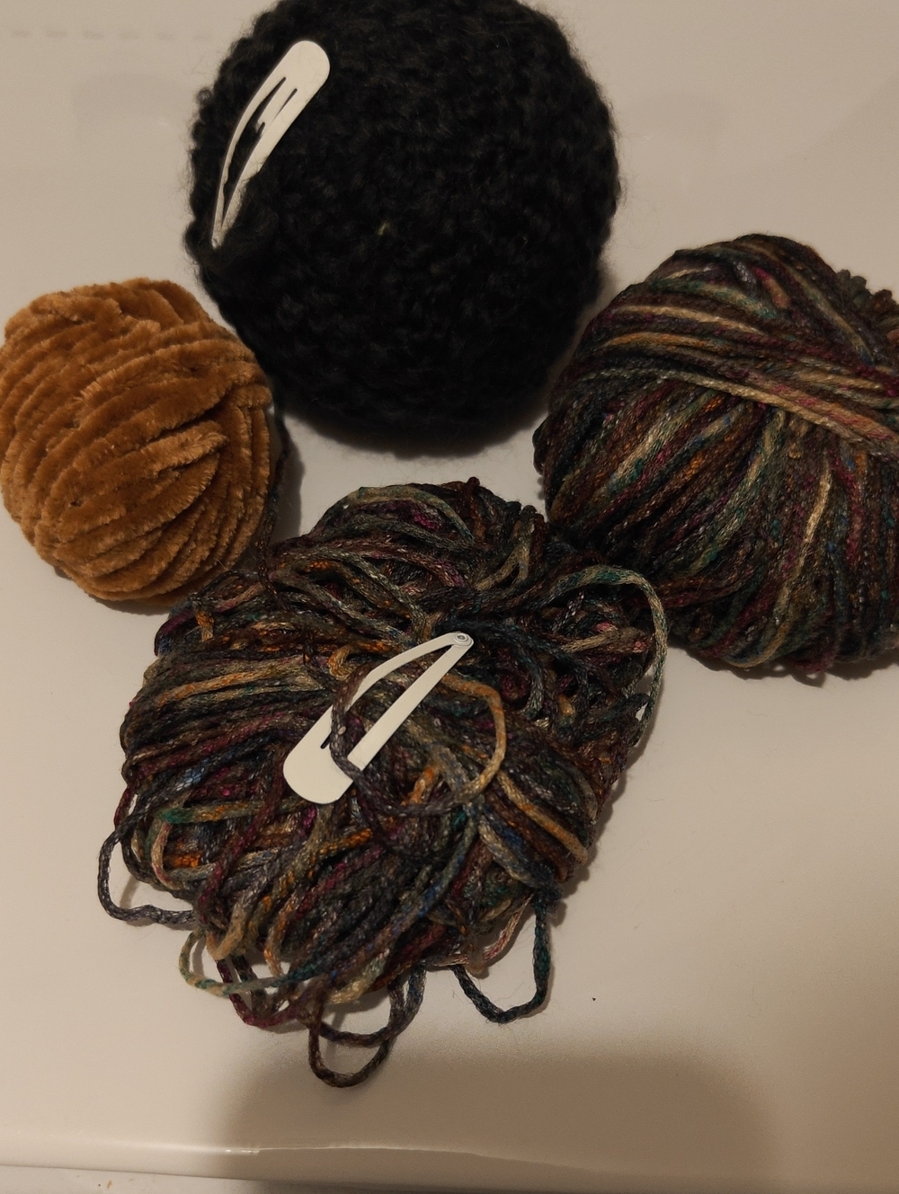 Multicolor & Black Yarn Bundle
